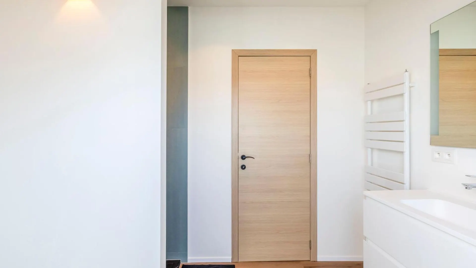 Ereva Seaside 2 Bedroom Duplex Modern Apartment Ostend Belgium