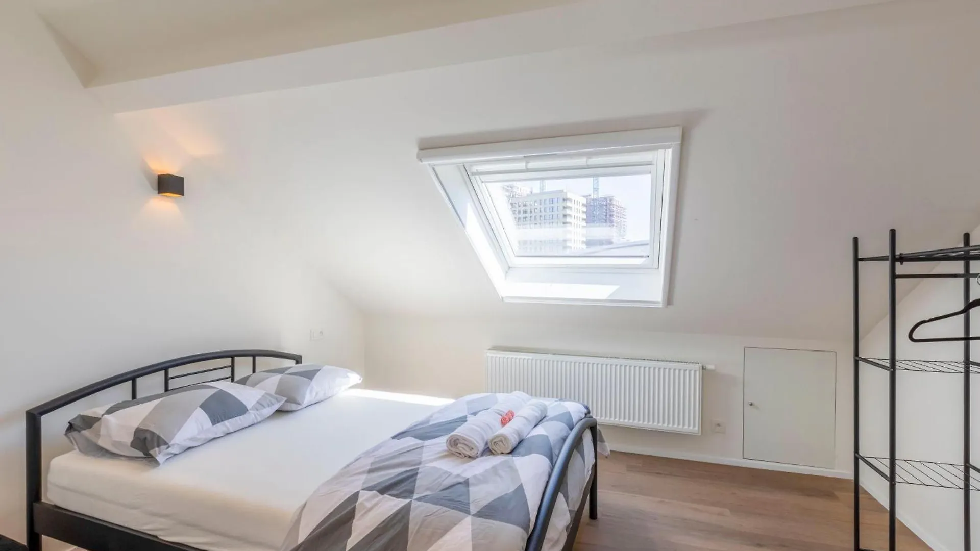 Ereva Seaside 2 Bedroom Duplex Modern Apartment Ostend Belgium