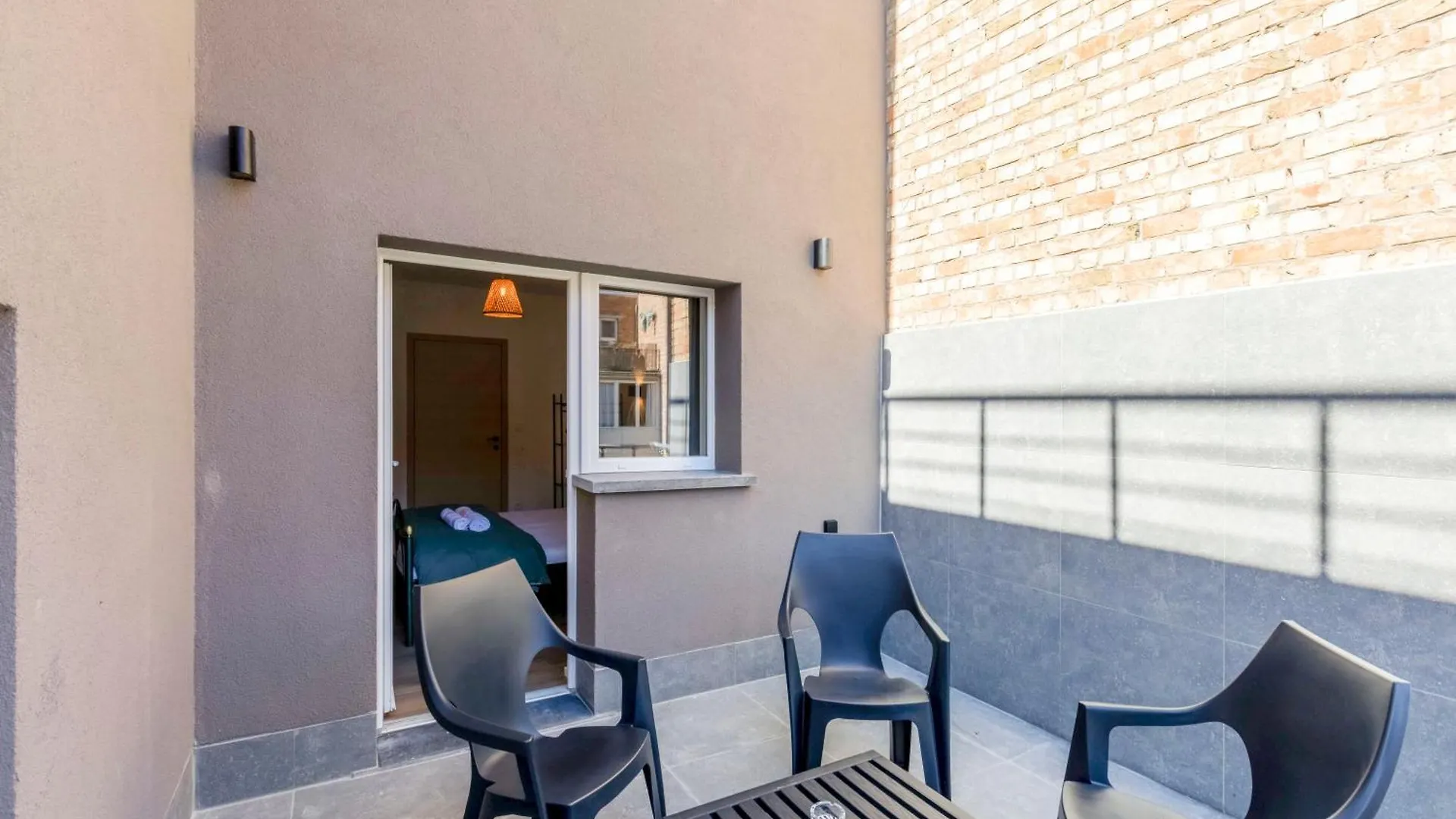 Ereva Seaside 2 Bedroom Duplex Modern Apartment Ostend