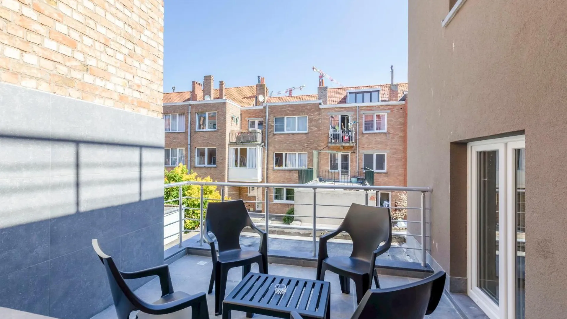 Ereva Seaside 2 Bedroom Duplex Modern Apartment Ostend